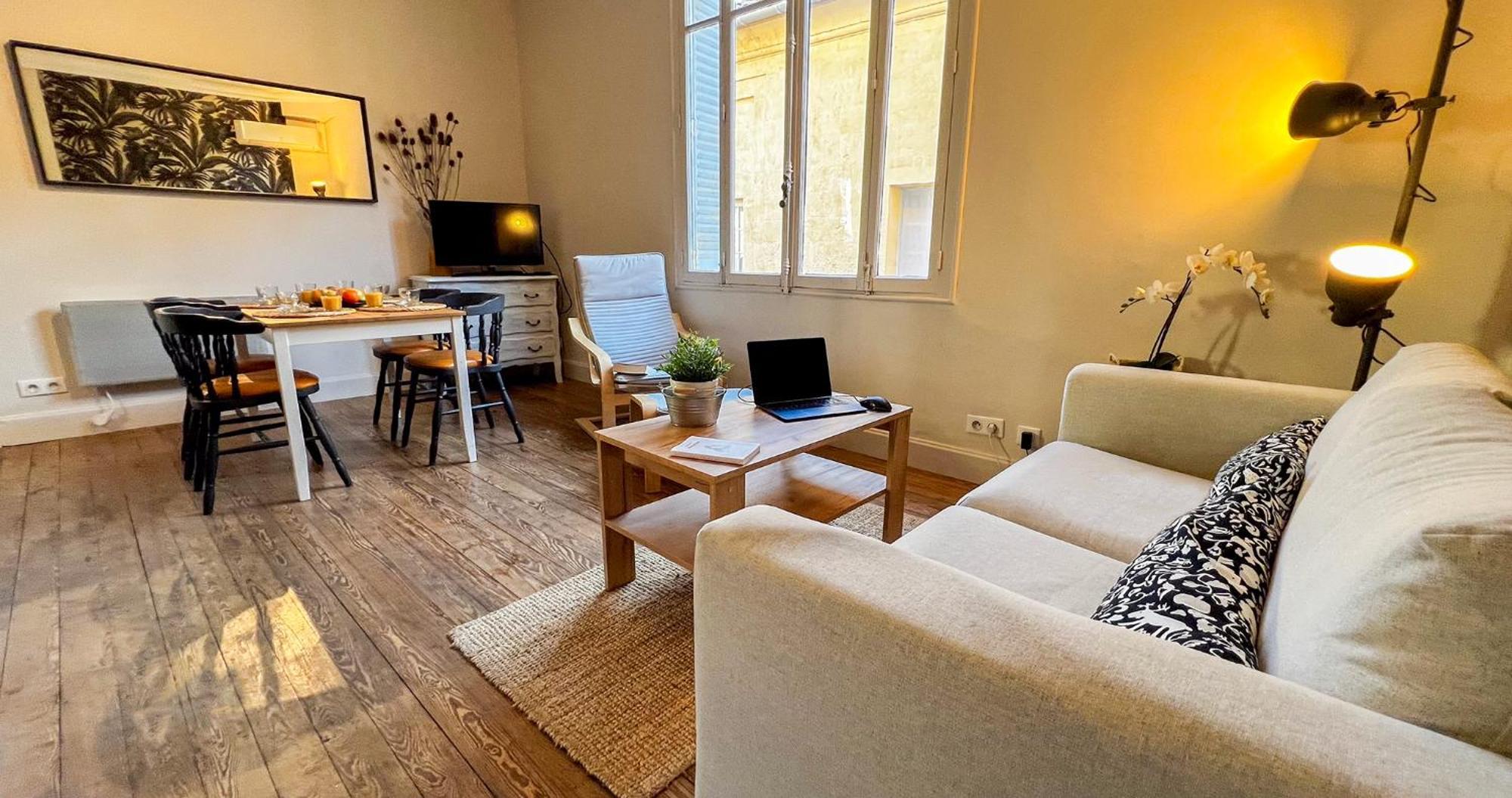 Ac - Private Exterior - Au Pied Du Palais Des Papes! Apartment Avignon Ngoại thất bức ảnh